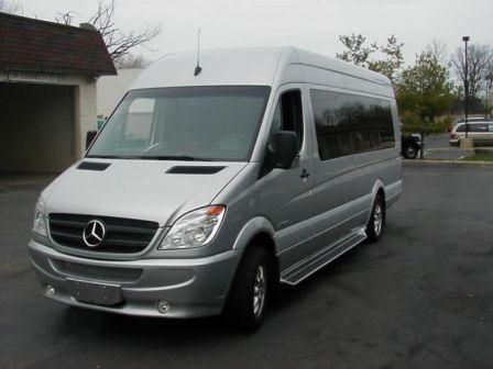 Minibus Rental Latvia Mercedes Benz Sprinter Lux TOP Business class